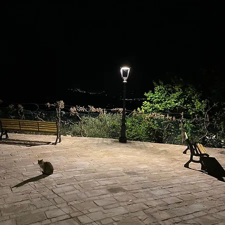 La Rocca Di *